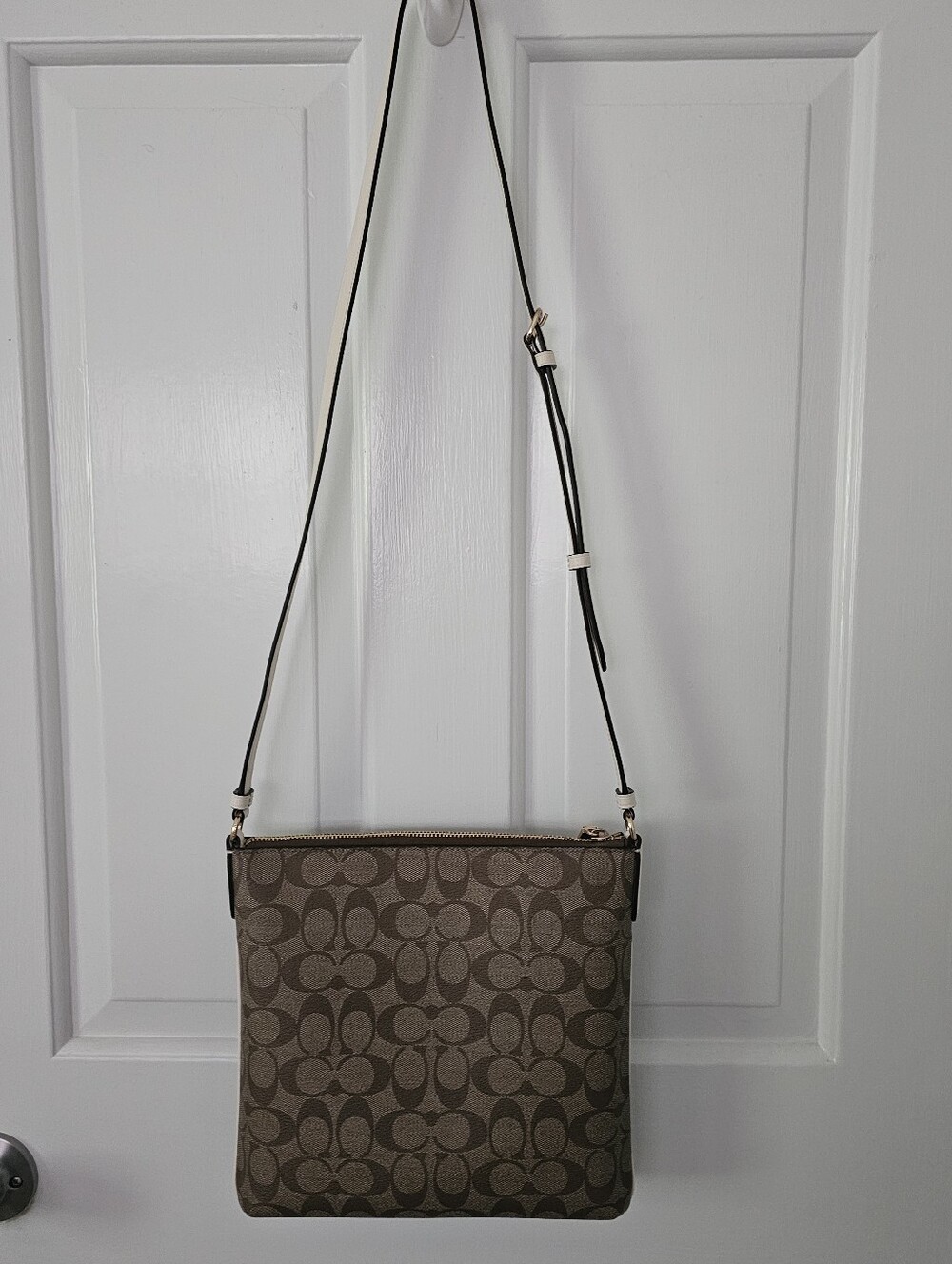 COACH SIGNATURE ROWAN - Picture 3 of 7